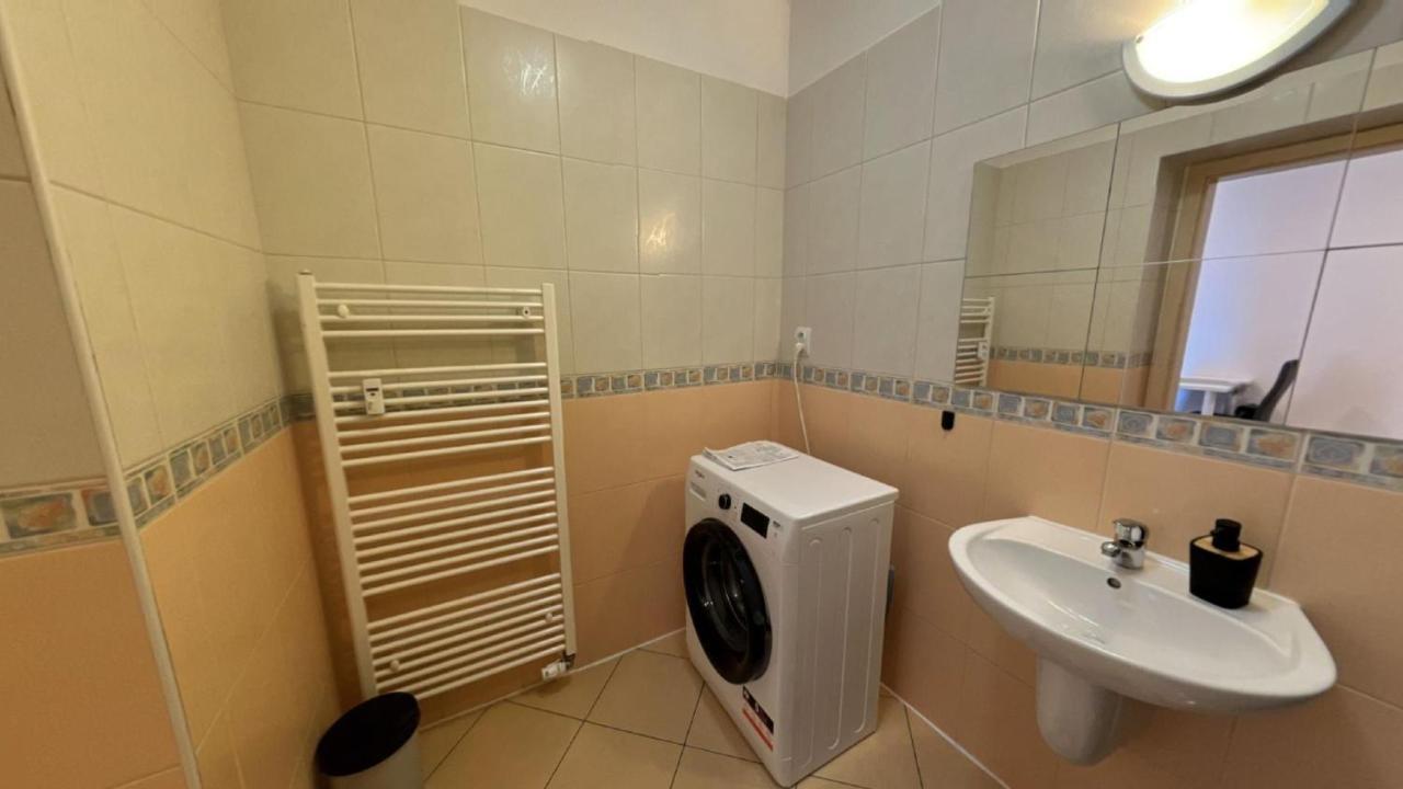 2 room Apartment - v blízkosti Nízkych Tatier, Apartmány Liptov Liptovský Mikuláš Exterior foto